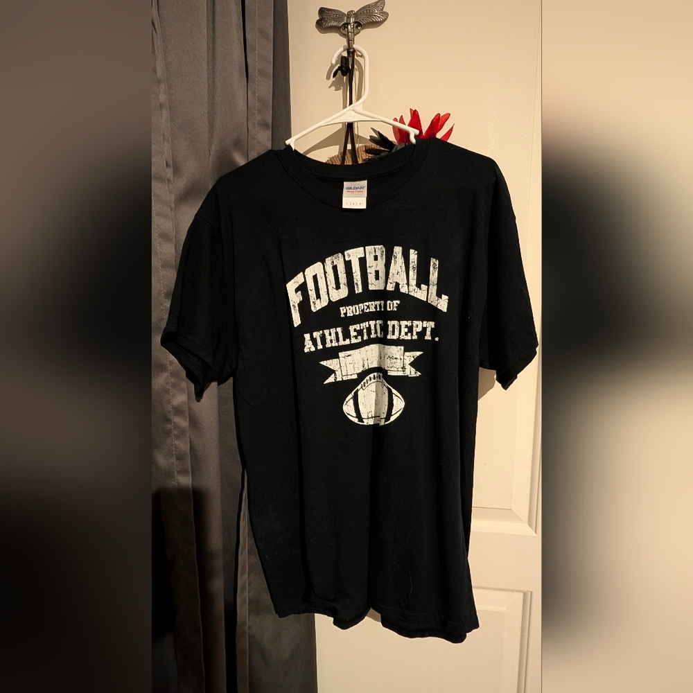 Gildan Black Heavy Cotton T-Shirt